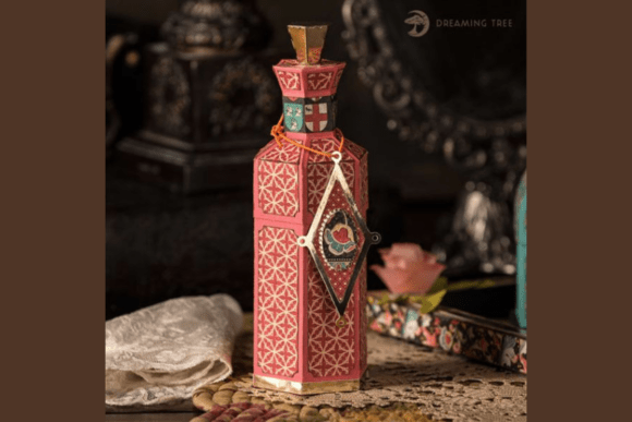 Bringing History to Life with a 3D Victorian Oil Decanter Paper Craft